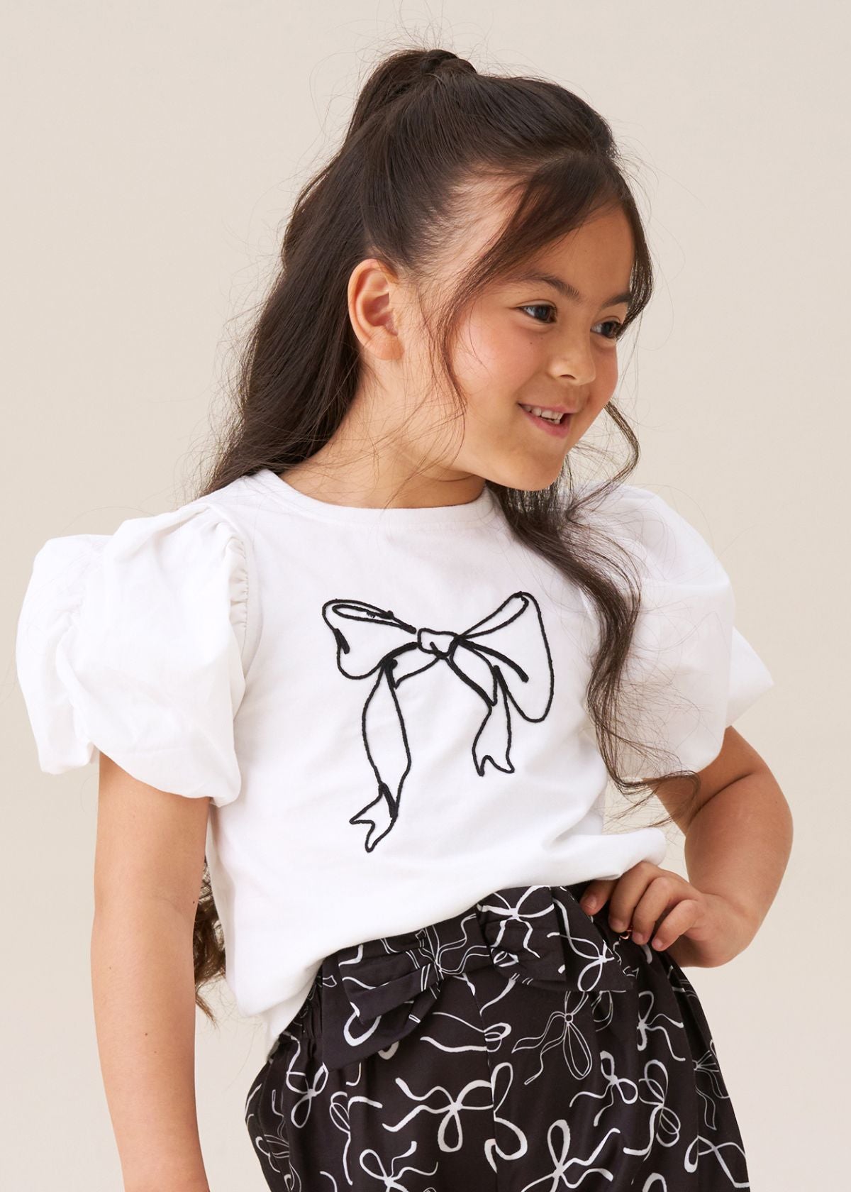 Aofie White Bow Tee