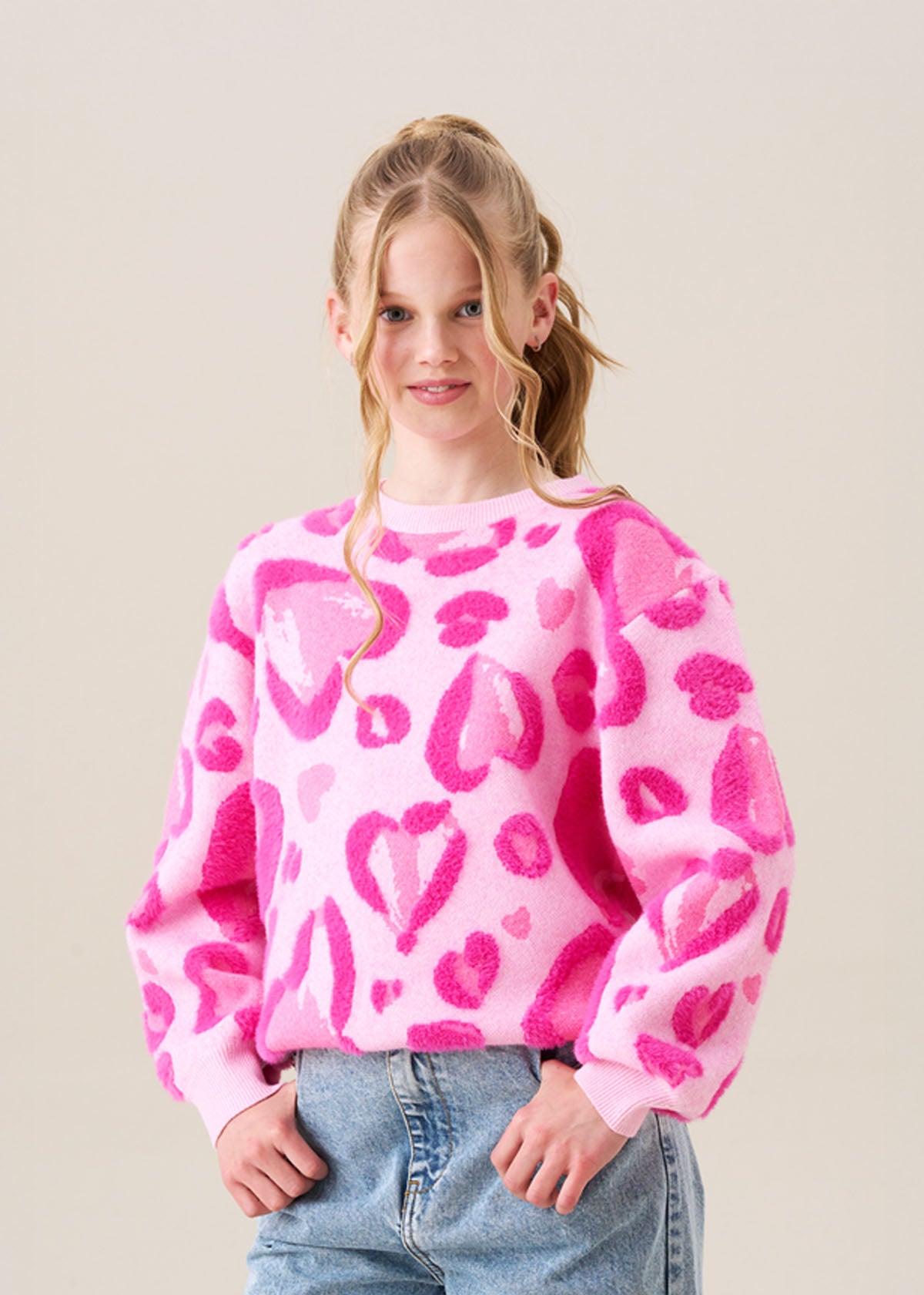 Reya Leopard Heart Eyelash Jumper