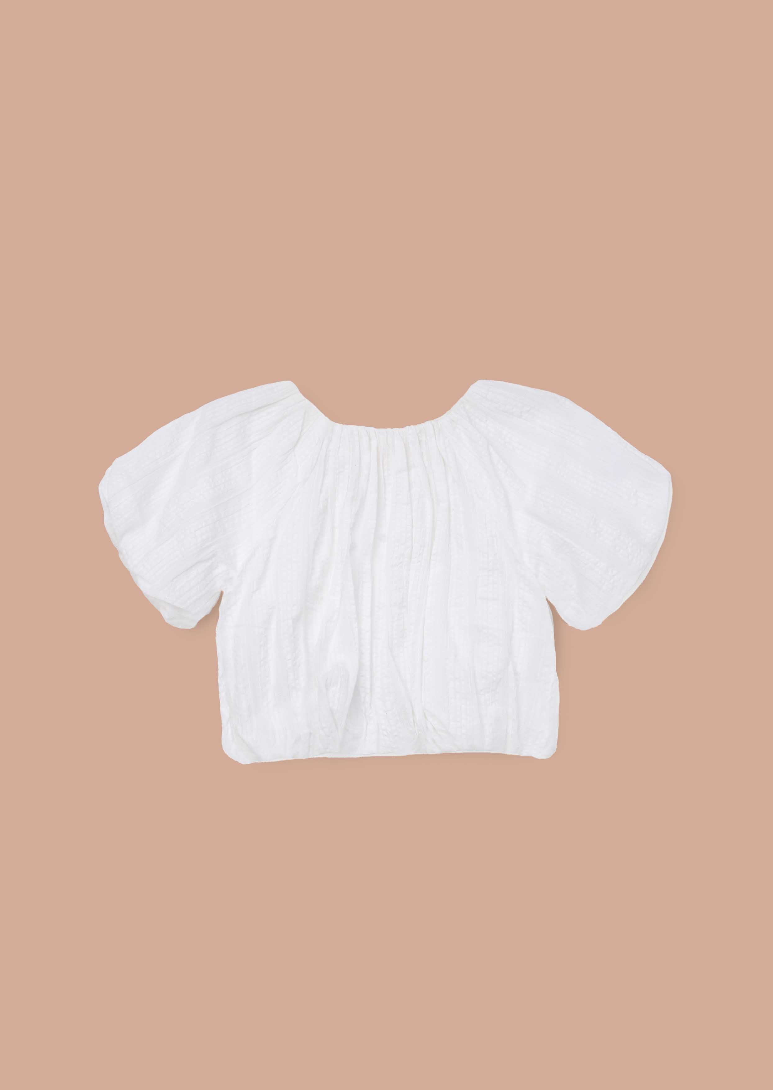 Outfit Girls White Puffball Top