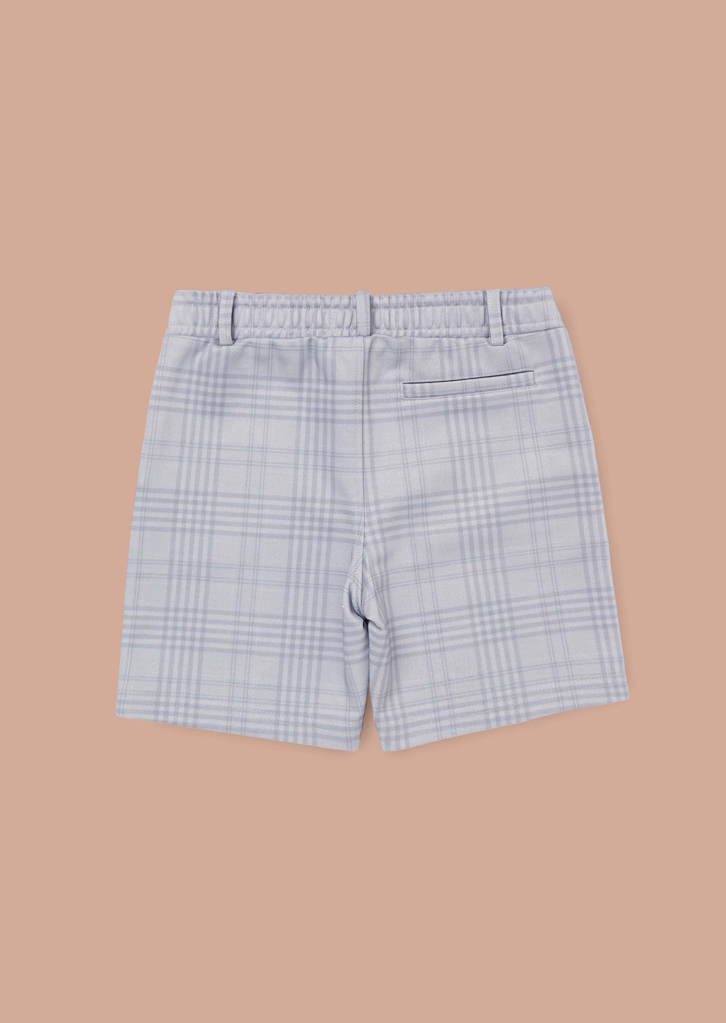 Outfit Grey Textured Shorts