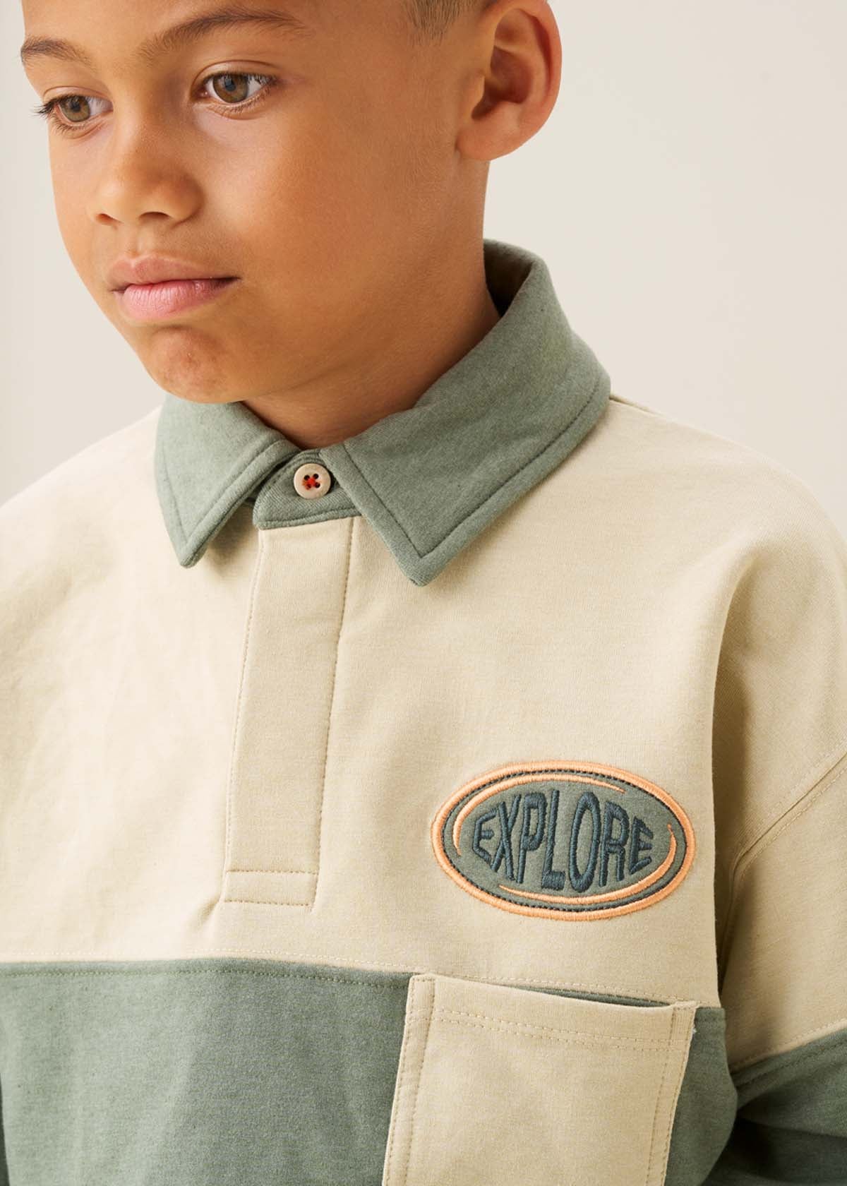 button sweatshirt boy