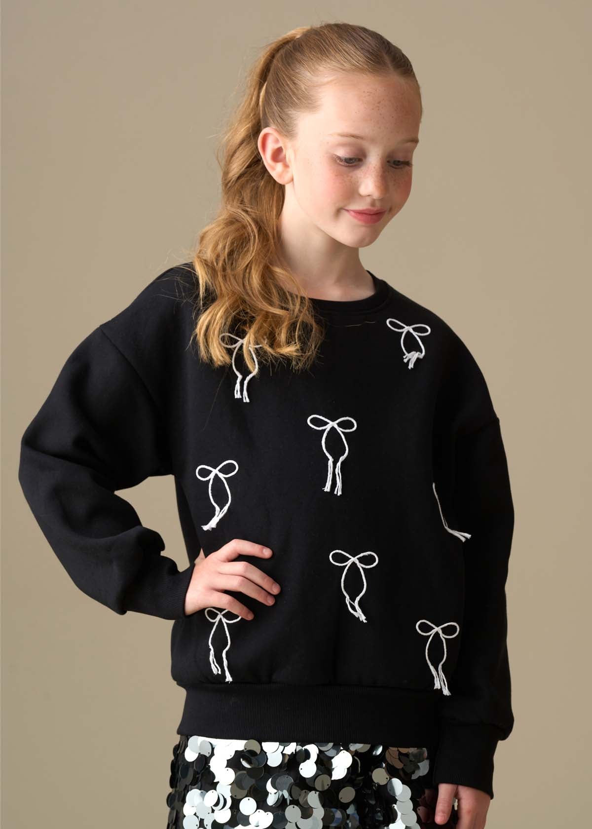 Imogen Embroidered Bow Sweat - Black