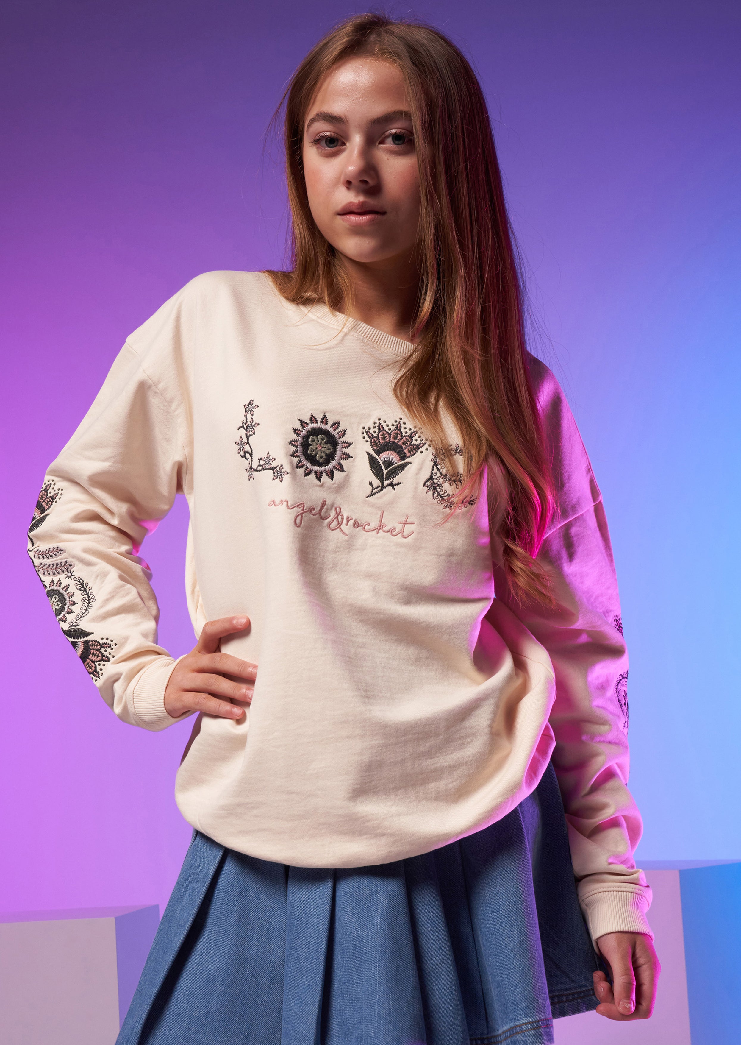 Ferne Embroidered Love Sweatshirt