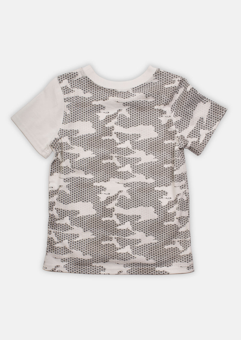 Boys Color Block Printed White T-Shirt with Pocket