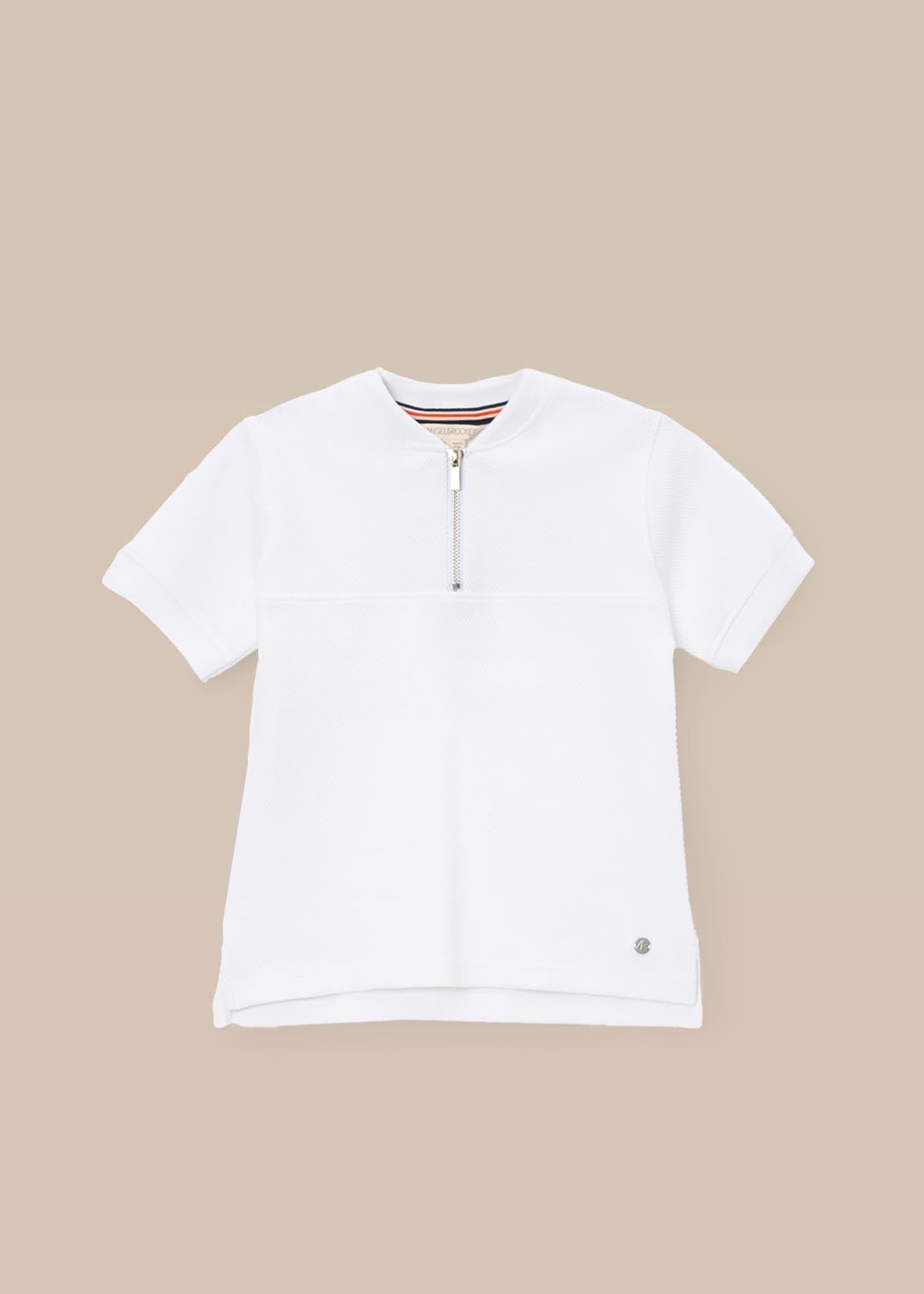collar tshirt white