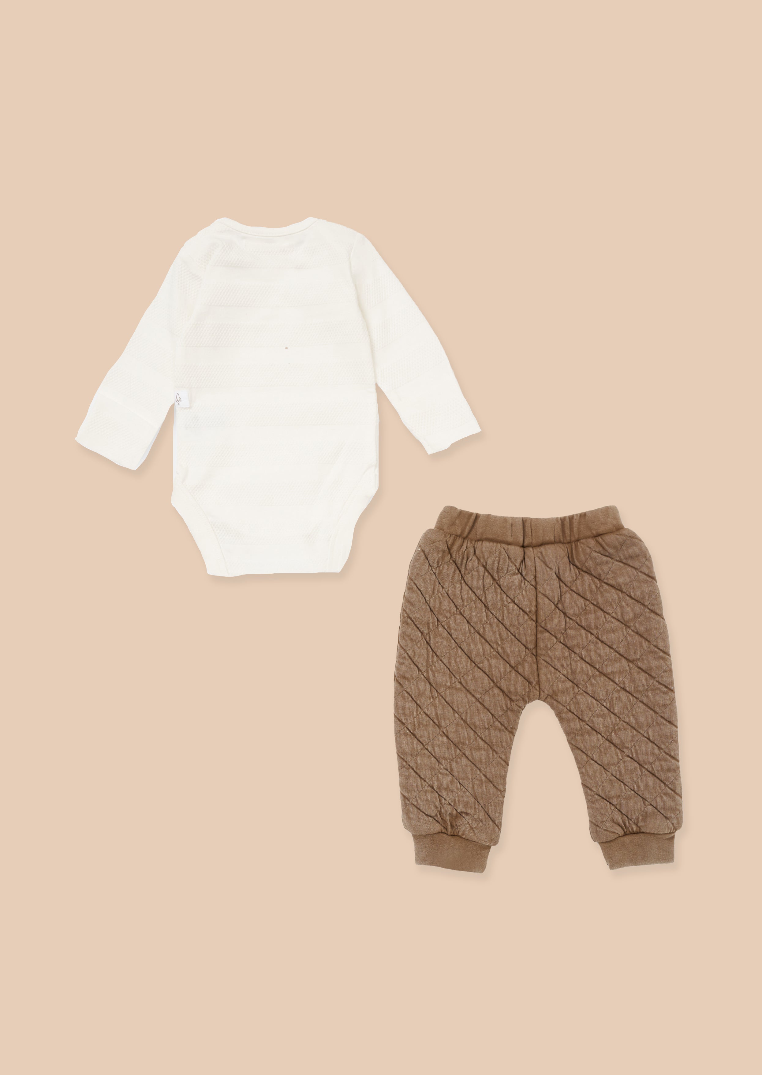 Ecru Popcorn Bodysuit & Quilted Jogger Set